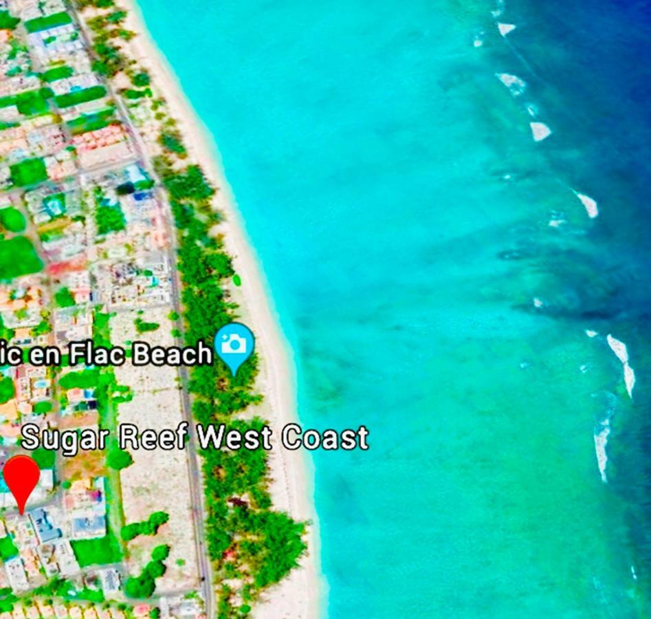 Sugar Reef West Coast Apartment Flic-en-Flacq Exterior foto